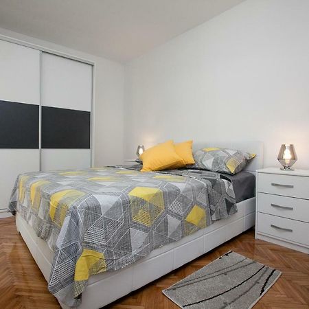 Downtown Apartment Kole ザダル エクステリア 写真